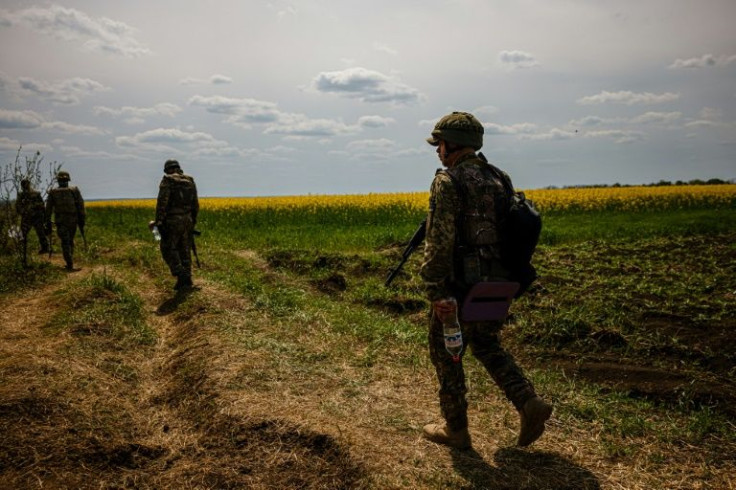 Ukrainian soldiers told AFP the two sides are so close they can see Russians digging at their positions if they use binoculars