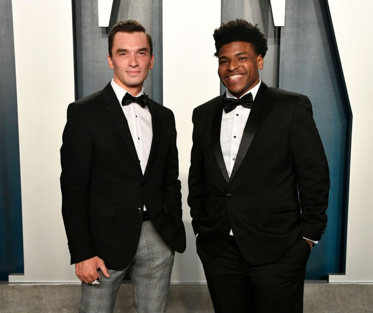 BEVERLY HILLS, CALIFORNIA - FEBRUARY 09: Jerry Harris (R) attends the 2020 Vanity Fair Oscar Party hosted by Radhika Jones at Wallis Annenberg Center for the Performing Arts on February 09, 2020 in Beverly Hills, California. 