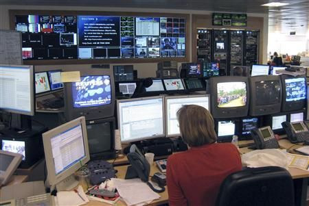 <p>A new report from Ad Age shows that Internet media is now the second-most dominant sector in the media industry, behind only newspapers in terms of employment.</p>