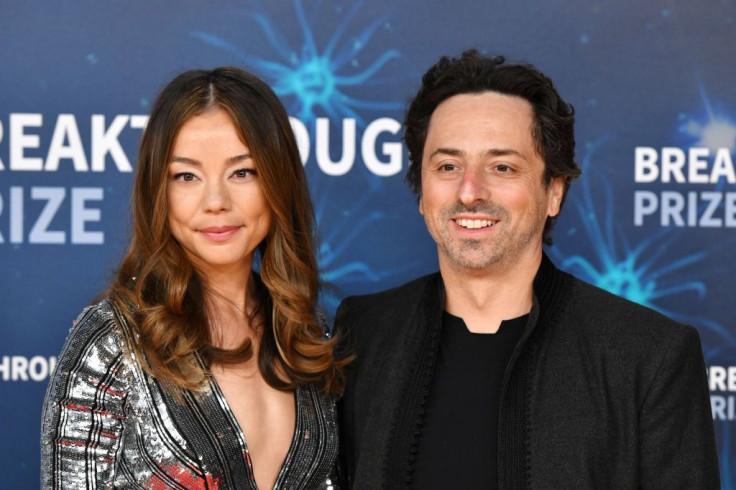 MOUNTAIN VIEW, CALIFORNIA - NOVEMBER 03: (L-R) Nicole Shanahan and Sergey Brin attend the 2020 Breakthrough Prize Red Carpet at NASA Ames Research Center on November 03, 2019 in Mountain View, California.