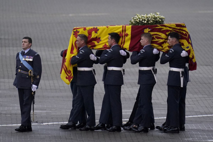 Britain mourns Queen Elizabeth