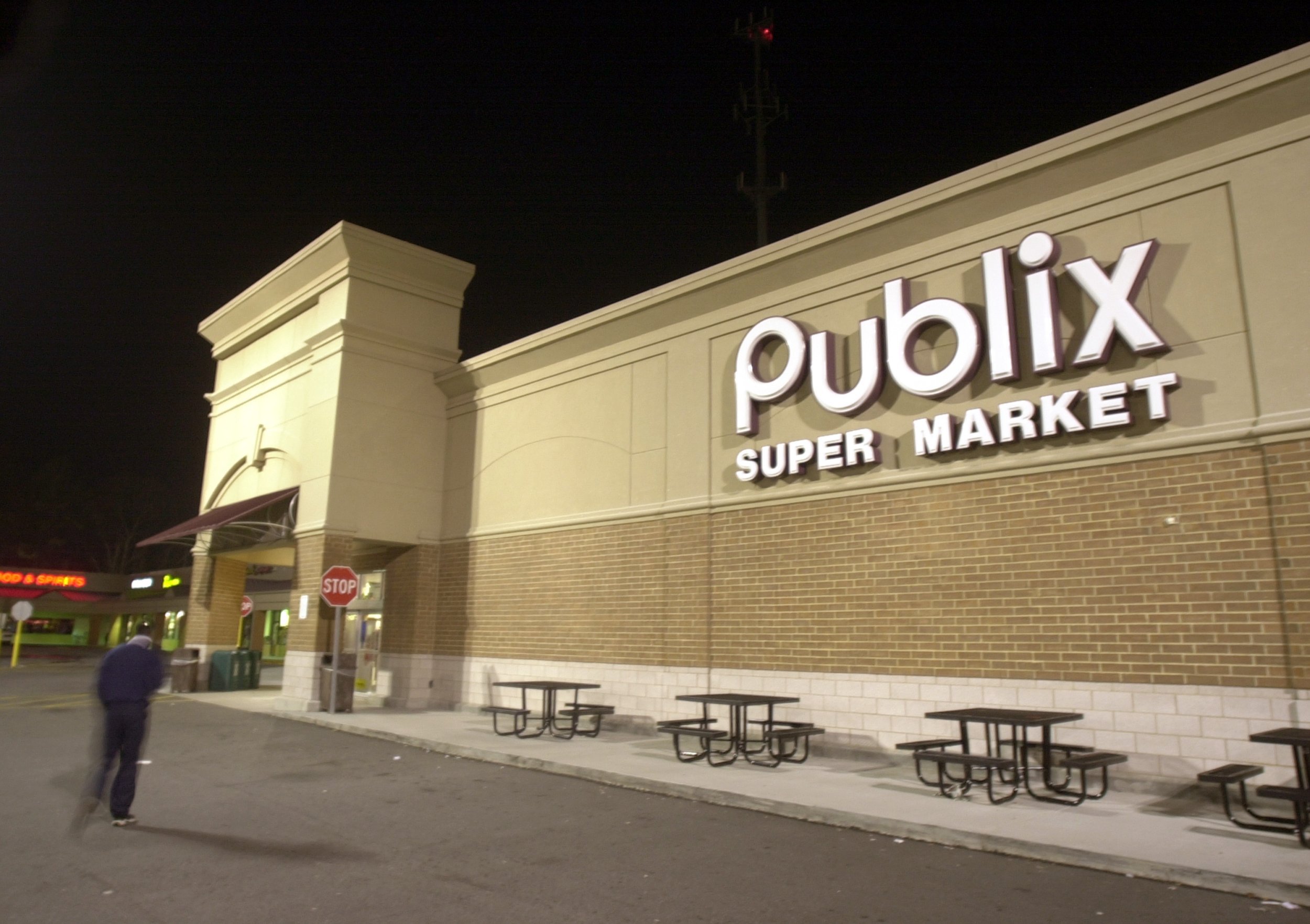 Is Publix Stores Closed on Easter Sunday 2026? All Locations Shut for Holiday Tradition