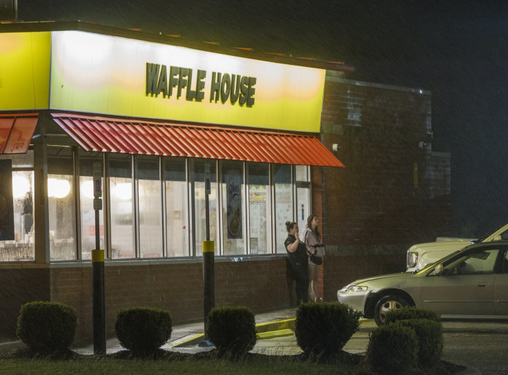 A video released by authorities showed a massive brawl in a Waffle House restaurant in Lima, Ohio, Dec.26, 2017. Above is a picture of the exterior of a Waffle House branch in Biloxi, Mississippi, Oct. 7, 2017.