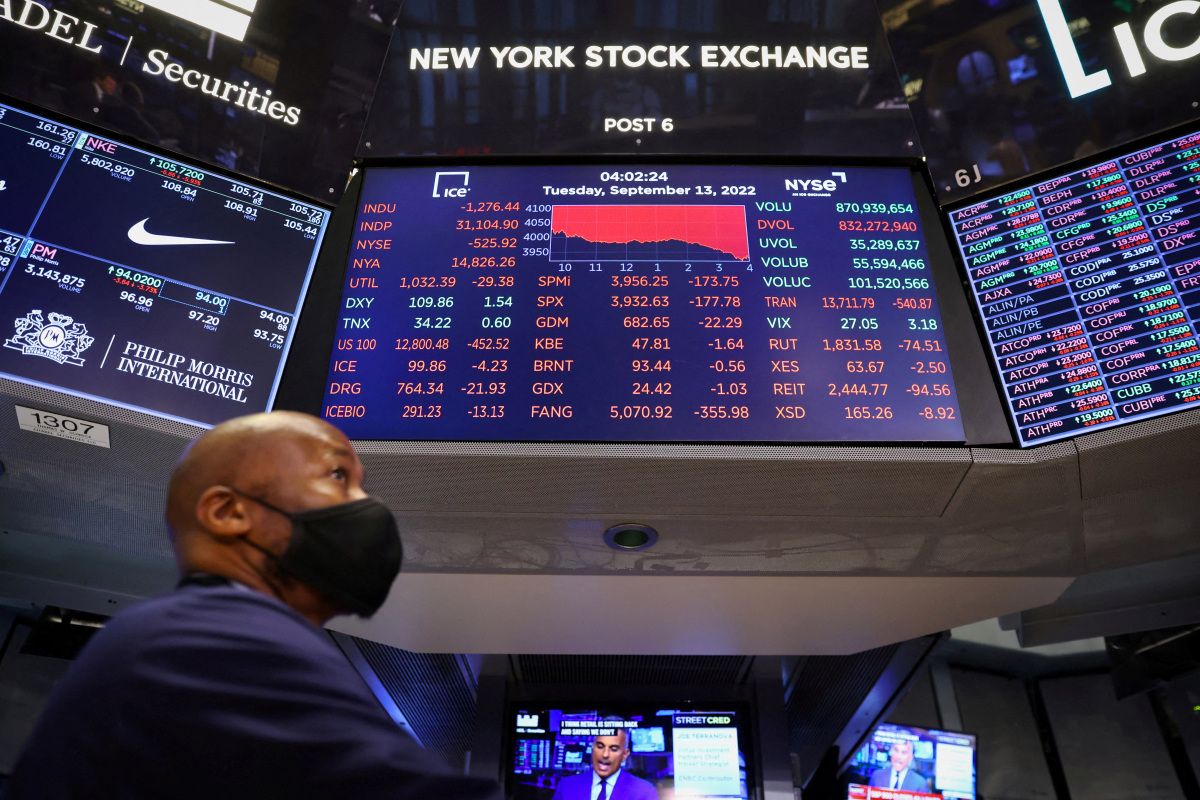 Stock Market Today Dow, Nasdaq Rise After Fed Officials Signal Rate