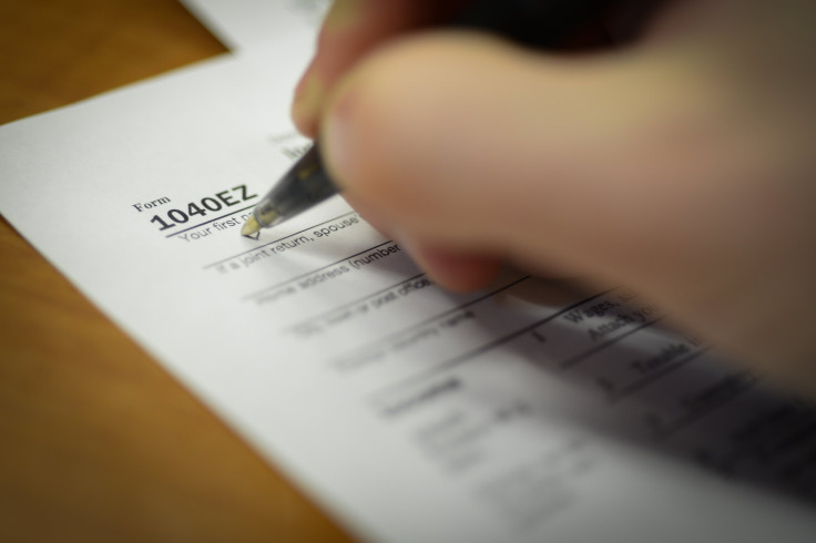 Coinbase is giving the IRS personal data of 13,000 users.