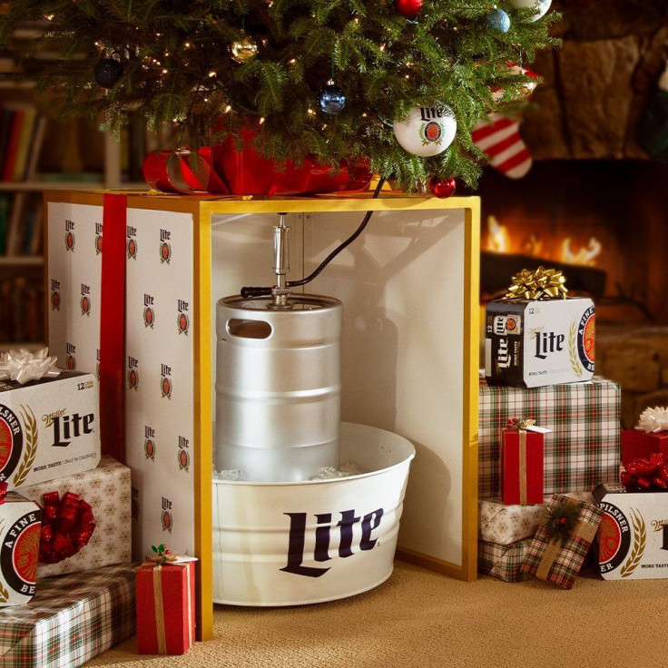 “Christmas Tree Keg Stand”
