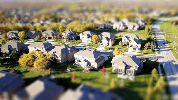 Roofstock is one of the first online real estate marketplaces that exclusively deals with single-family rentals.