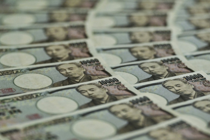 The yen has come under pressure as the Bank of Japan refuses to move away from its ultra-loose monetary policy, even as the Federal Reserve hikes interest rates