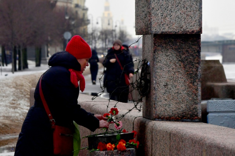 Navalny’s Body Given To His Mother, His Team Says