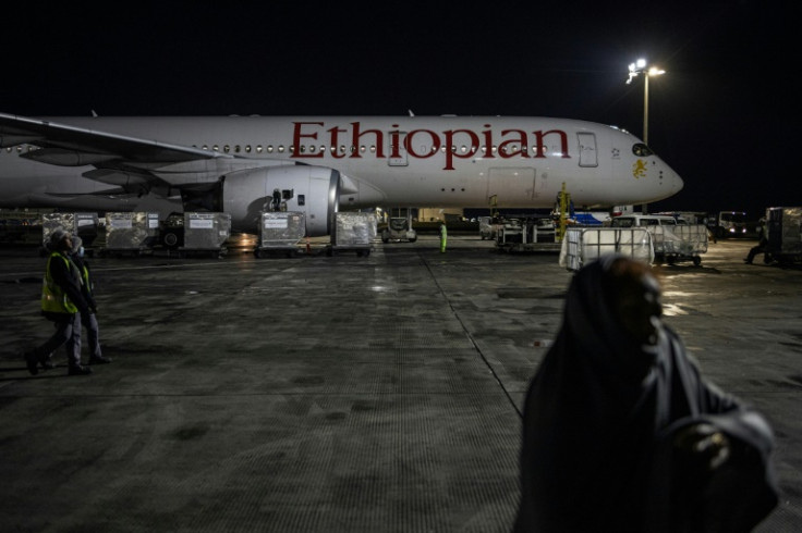 IATA says removing market barriers between just a dozen African countries would generate more than one billion US dollars in additional economic activity