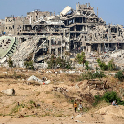 Global opposition has mounted over the civilian toll of Israel's Gaza offensive which has turned vast areas into rubble