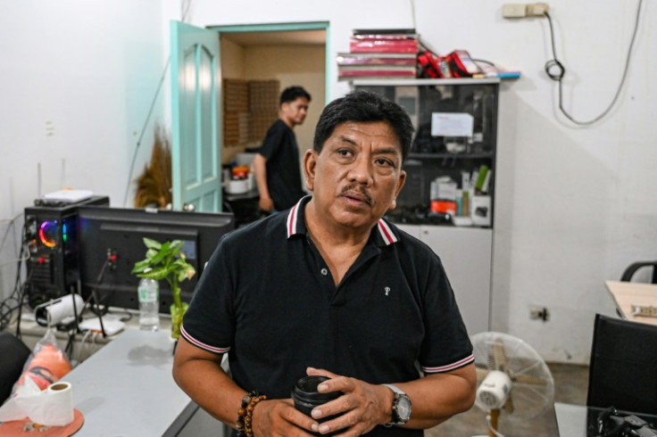 Press advocacy groups, including the Committee to Protect Journalists and Reporters Without Borders (RSF), recently met with Philippine authorities to provide information about Reyes' location