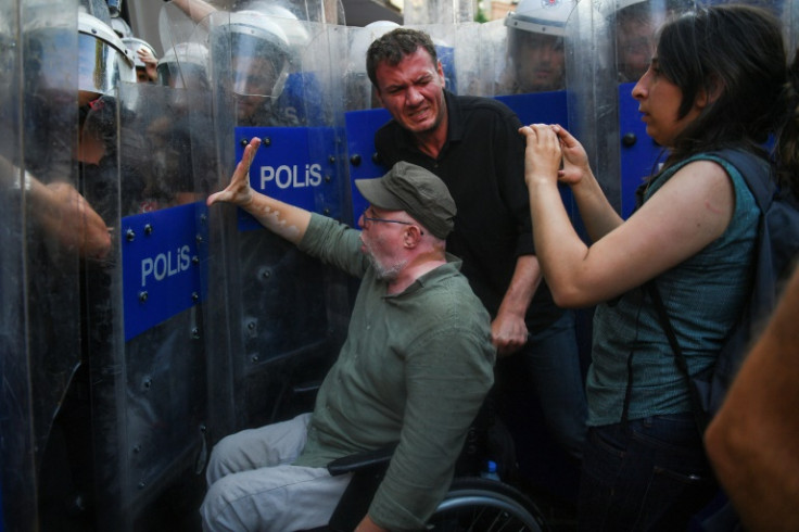 The Turkish government wants to dissolve the Peoples' Democratic Party (HDP)