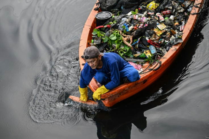 In Manila, where more than 14 million people live, only 60 percent of rubbish is collected, sorted and recycled daily, according to a 2022 World Bank report