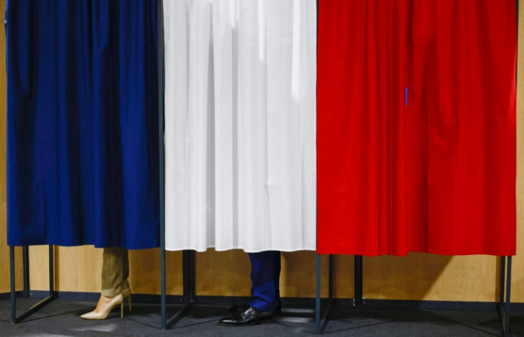 In a statement, Macron called for a 'broad' alliance against the far right