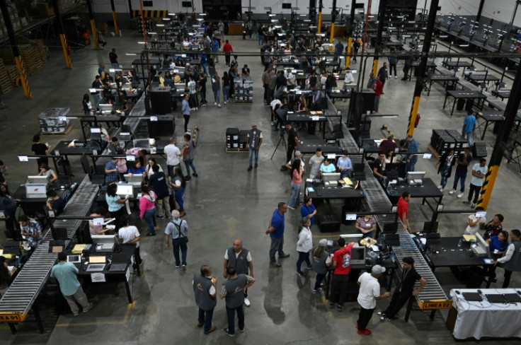 Caracas has withdrawn an invitation to European Union experts to observe the vote, though it is allowing monitors from the UN and the US-based Carter Center
