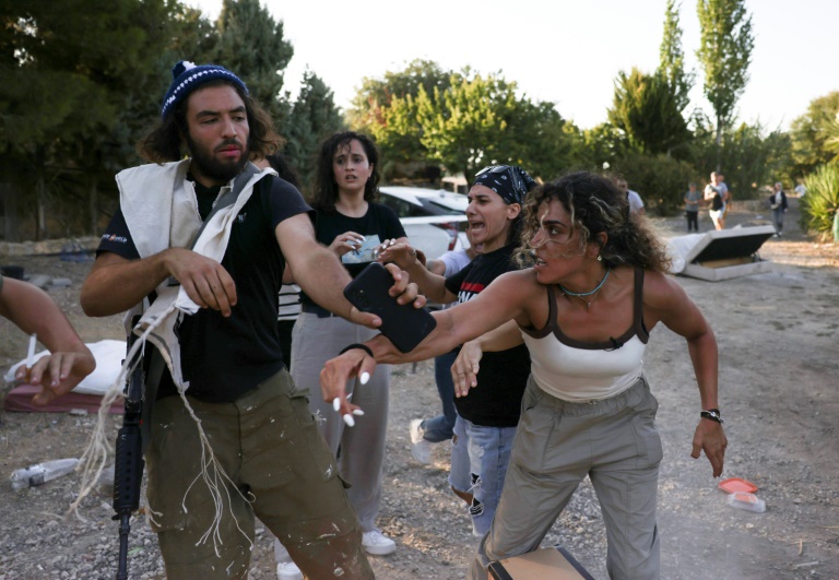 Tent Rallies Turn West Bank Eviction Into Rallying Cry