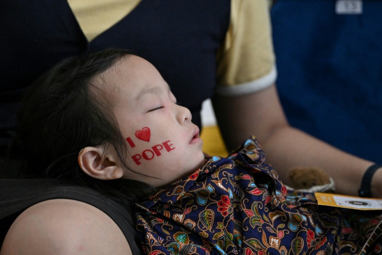 Pope Returns Home After Epic Four-nation Asia-Pacific Tour