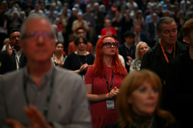 Rayner promised to improve workers' rights and housing conditions
