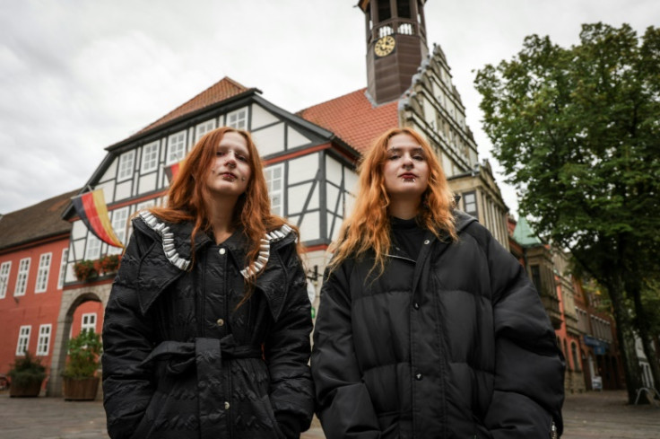 Yelizaveta (R) was diagnosed with depression, post-traumatic stress and eating disorders