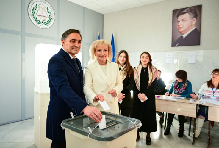 Sandu's rival, Alexandr Stoianoglo, was supported by the pro-Russian Socialists