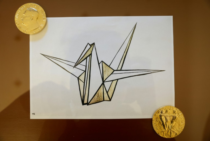 A picture of an origami crane, the logo of the Nihon Hidankyo atomic bomb survivors' group