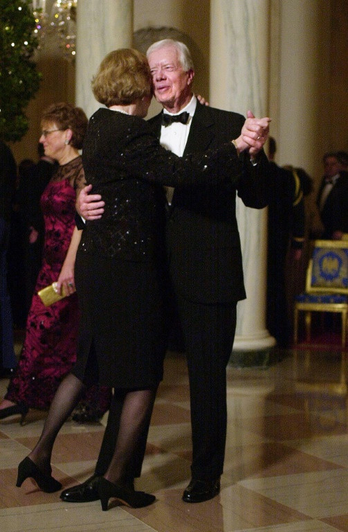 Jimmy and Rosalynn Carter dance at the White House on November 9, 2000