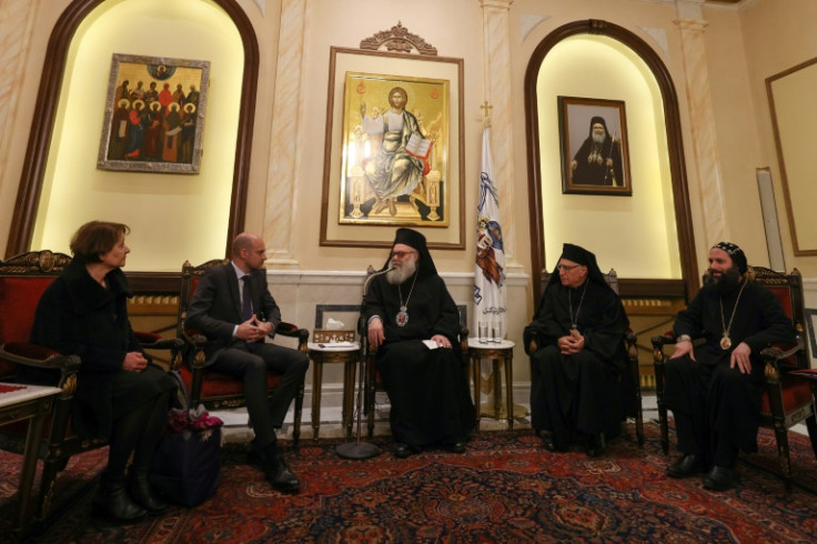 Foreign Minister Barrot (2-L) expressed his support for the rights of Syria's religious minorities in talks with Christian leaders