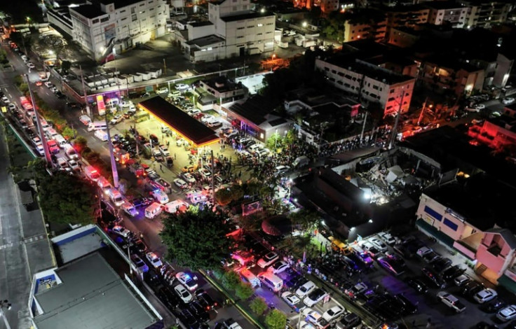 Hundreds of rescue personnel have been dispatched to the Jet Set nightclub after its roof collapsed