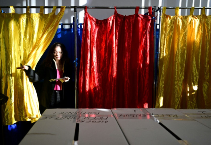 Five months after the shock annulment of presidential elections, Romanians are returning to the polls