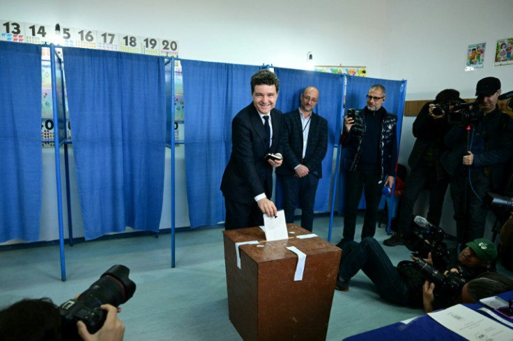 Bucharest mayor Nicusor Dan has promised an 'honest' Romania