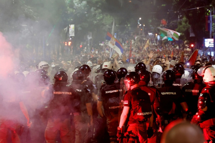 Serbian Riot Police clash with protestors in central Belgrade entrenched corruption. For over half a year, students have blockaded universities and organised large demonstrations around the country, demanding a transparent investigation into the tragedy w
