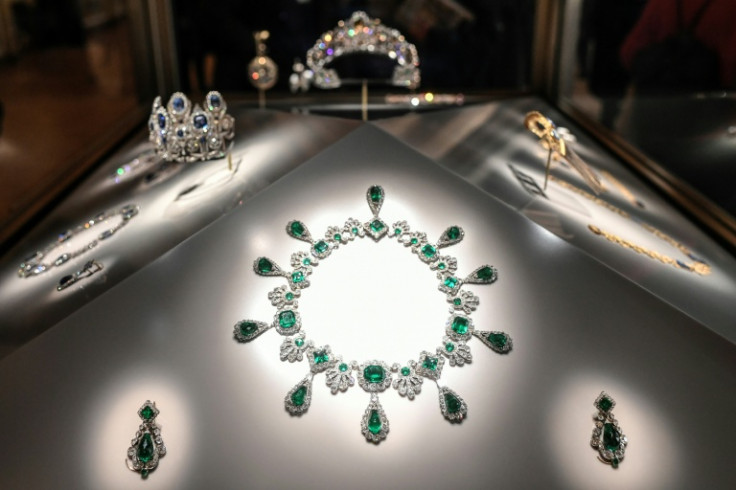 Jewels on show in the Gallerie Apollon in 2020