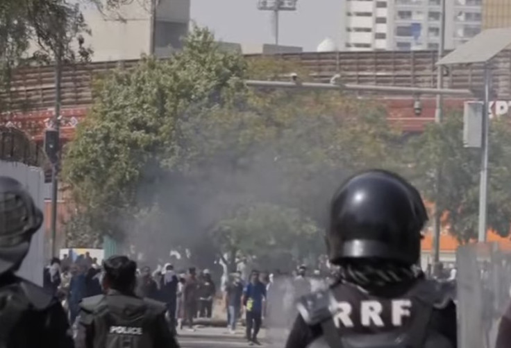 Mob Storms US Consulate In Karachi