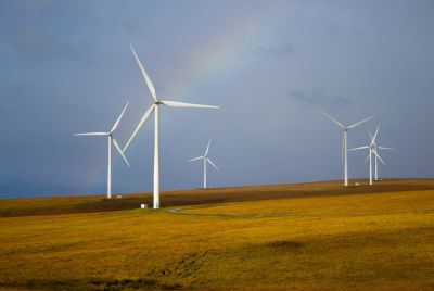 Top 5 Energy Sources Power Australia's Transition: Renewables Surpass 50%