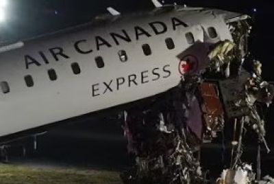 Two Pilots Killed in LaGuardia Airport Runway Collision as Air