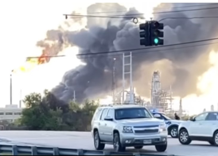 Massive Explosion Rocks Valero Oil Refinery in Port Arthur, Texas; 