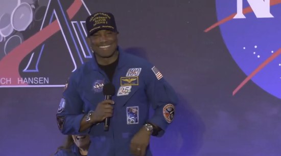 Artemis II Pilot Victor Glover's Emotional Gratitude Goes Viral After 