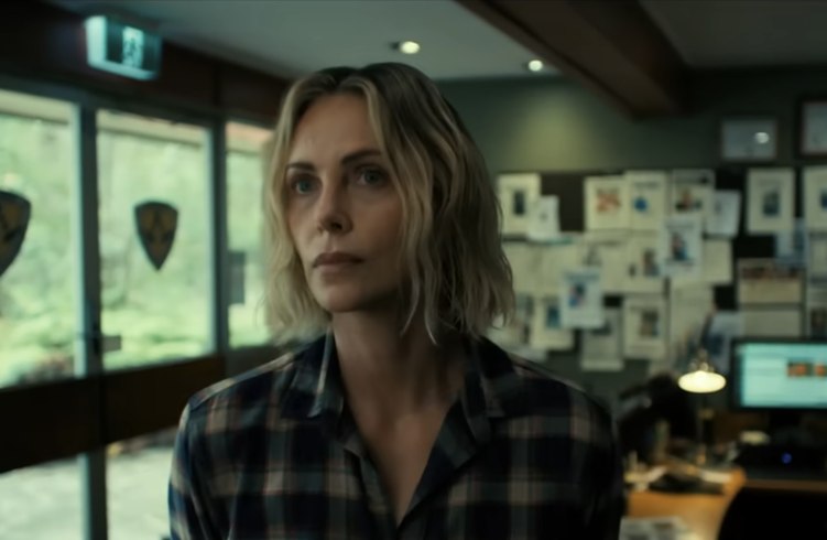 Apex Review: Charlize Theron Battles Psychotic Hunter in Gripping Netflix 