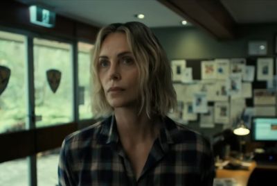 Apex Review: Charlize Theron Battles Psychotic Hunter in Gripping Netflix
