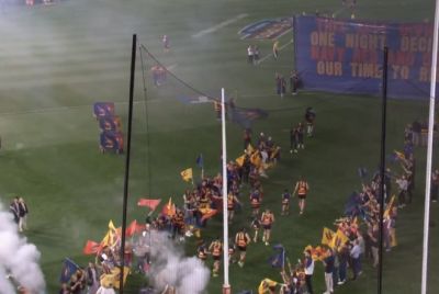 Adelaide Crows Crush North Melbourne in AFL Round 10 as