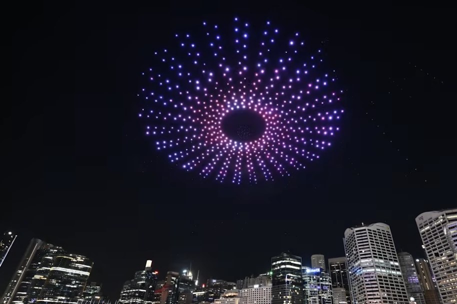 Thousands of Drones Illuminate Sydney Skies in Stunning Vivid 2026 