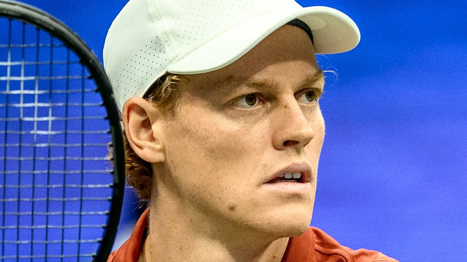 Jannik Sinner and Naomi Osaka Currently Have the Best Odds to Win Wimbledon 2026 Titles, Bookmakers Say