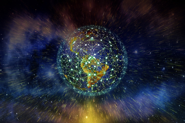 Understanding the Convergence: The Economic and Technological Evolution of Global