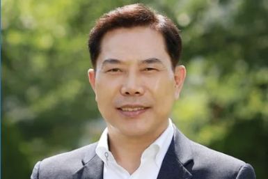 South Korean Pastor Son Hyun-bo Meets Trump at White House