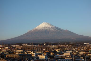 Father Leaves 7-Year-Old Son Alone on Mount Fuji for Hours,