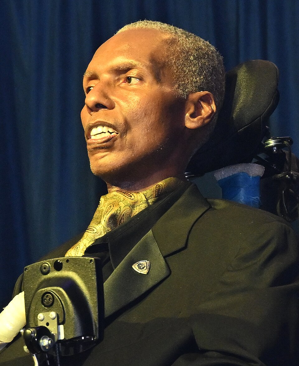 Ravens Legend O.J. Brigance, Super Bowl Champion Who Battled ALS 