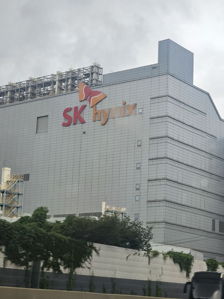 SK Hynix ADR Climbs on Record $28.6 Billion Buyback as