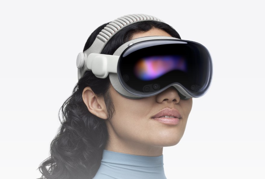Apple Lays Off 60 Vision Pro Employees as Company Pivots 