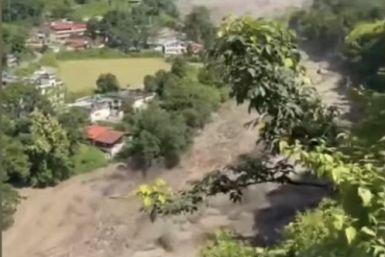 Nepal Flood Death Toll Hits 162 as Hundreds of Tourists
